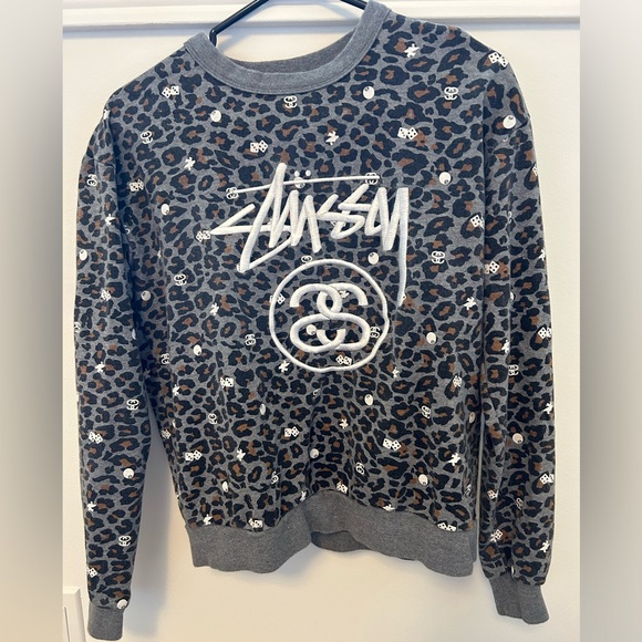 Stussy Women’s Grey Leopard Print Crewneck Sweatshirt - Picture 1 of 5